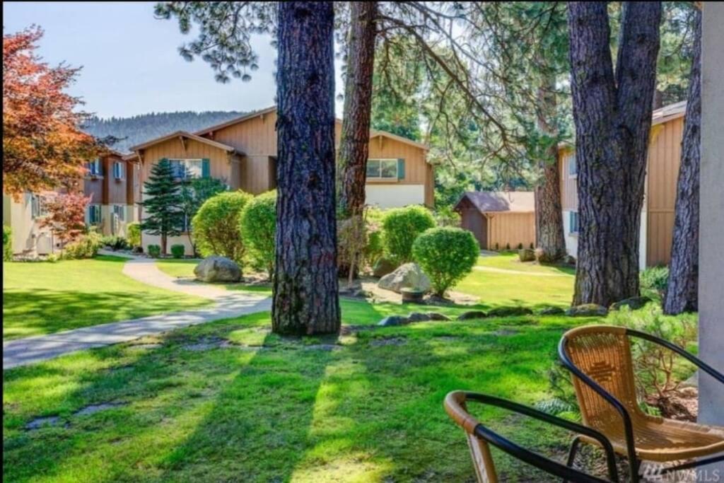 Das Bavarian Condo, 5 Star Ground Floor Unit, Walk To Town, Sleeps 6 Leavenworth Bagian luar foto